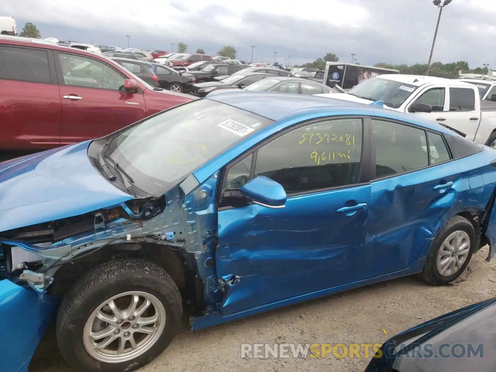 9 Photograph of a damaged car JTDKARFU3K3070274 TOYOTA PRIUS 2019