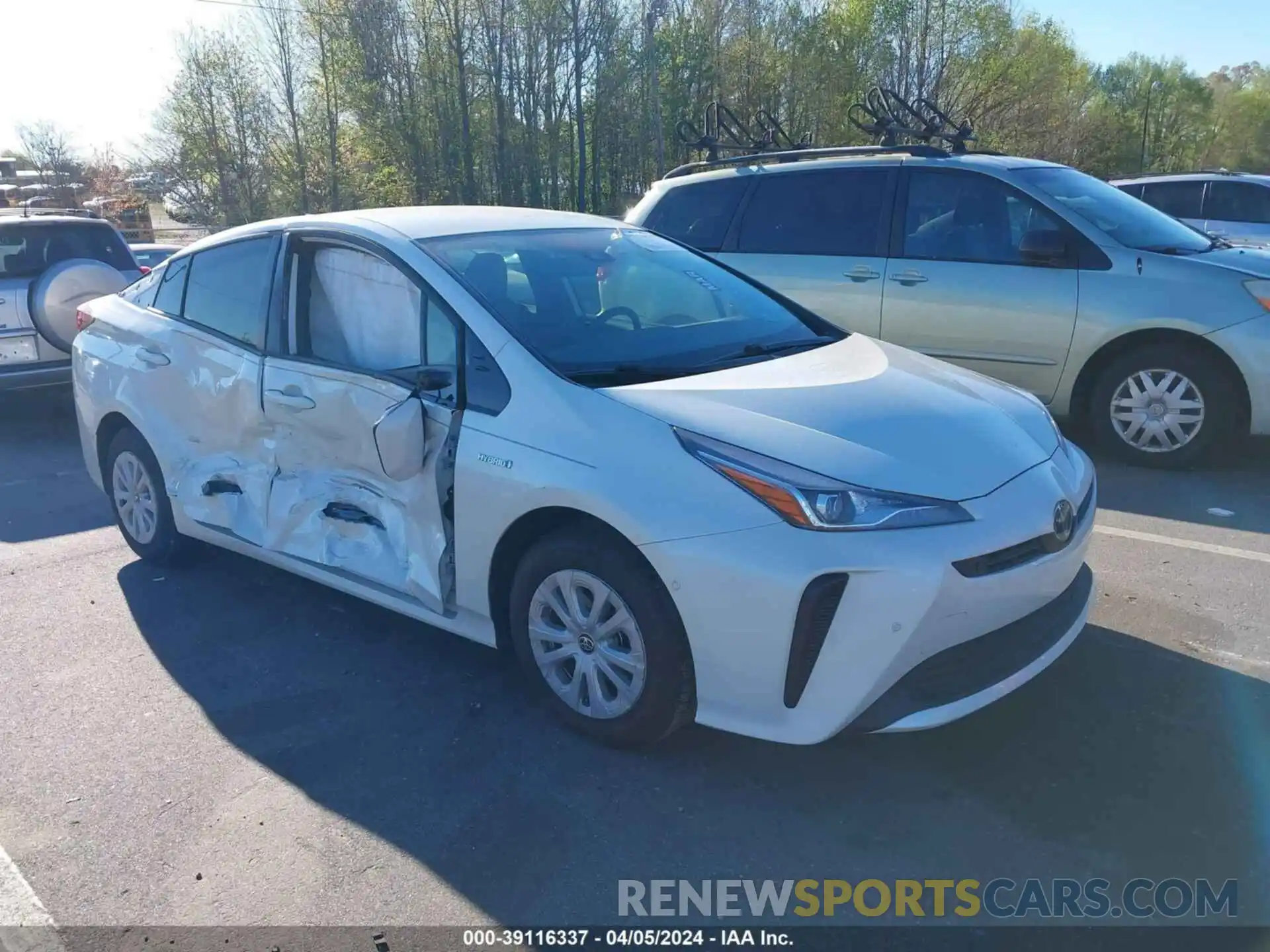 1 Photograph of a damaged car JTDKARFU3K3081985 TOYOTA PRIUS 2019