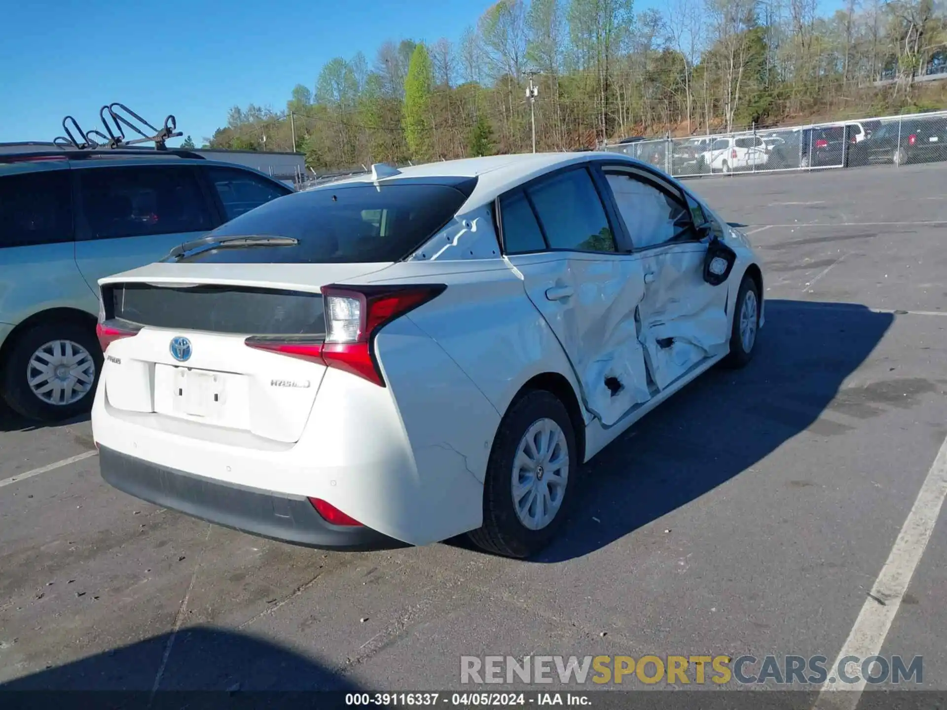 4 Photograph of a damaged car JTDKARFU3K3081985 TOYOTA PRIUS 2019