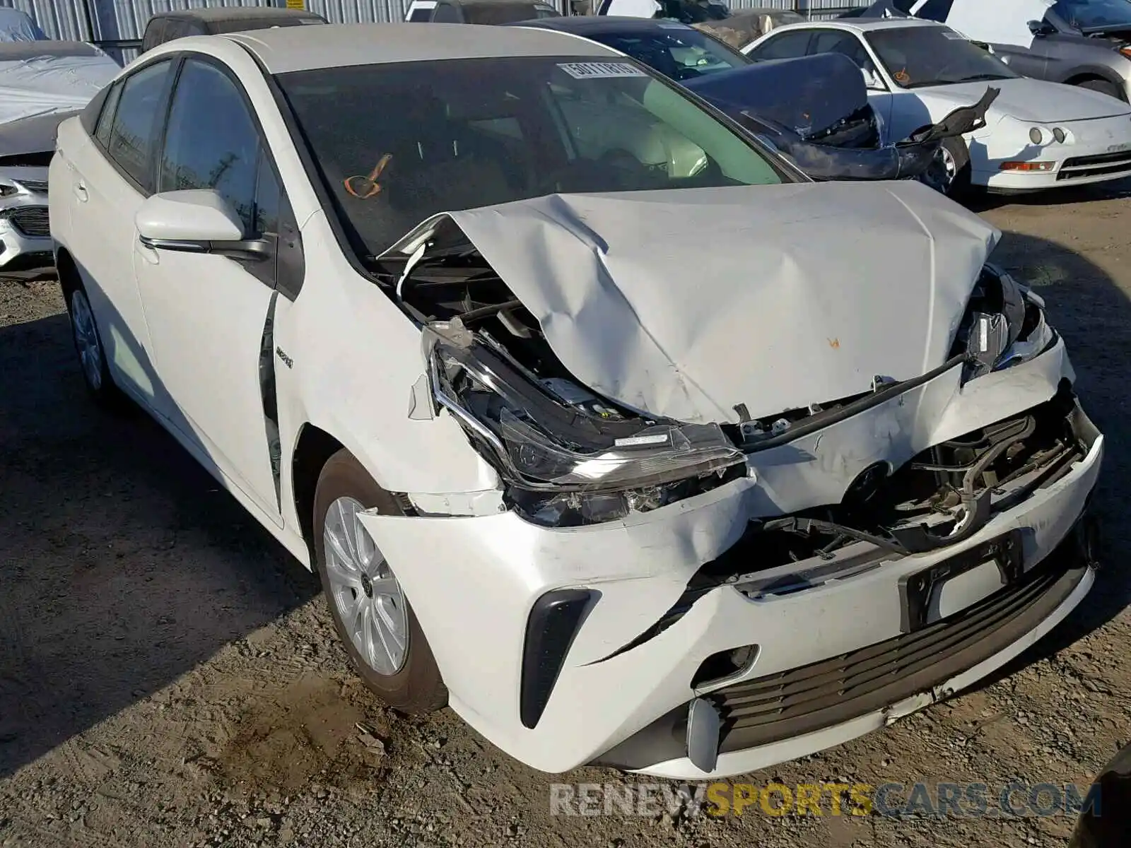1 Фотография поврежденного автомобиля JTDKARFU3K3084790 TOYOTA PRIUS 2019
