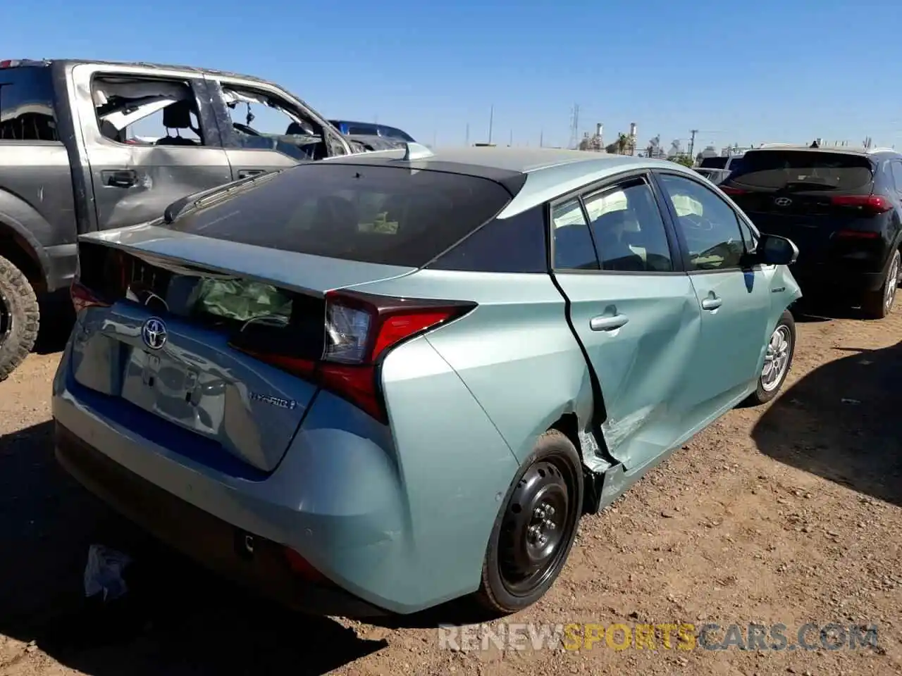 4 Photograph of a damaged car JTDKARFU3K3100132 TOYOTA PRIUS 2019