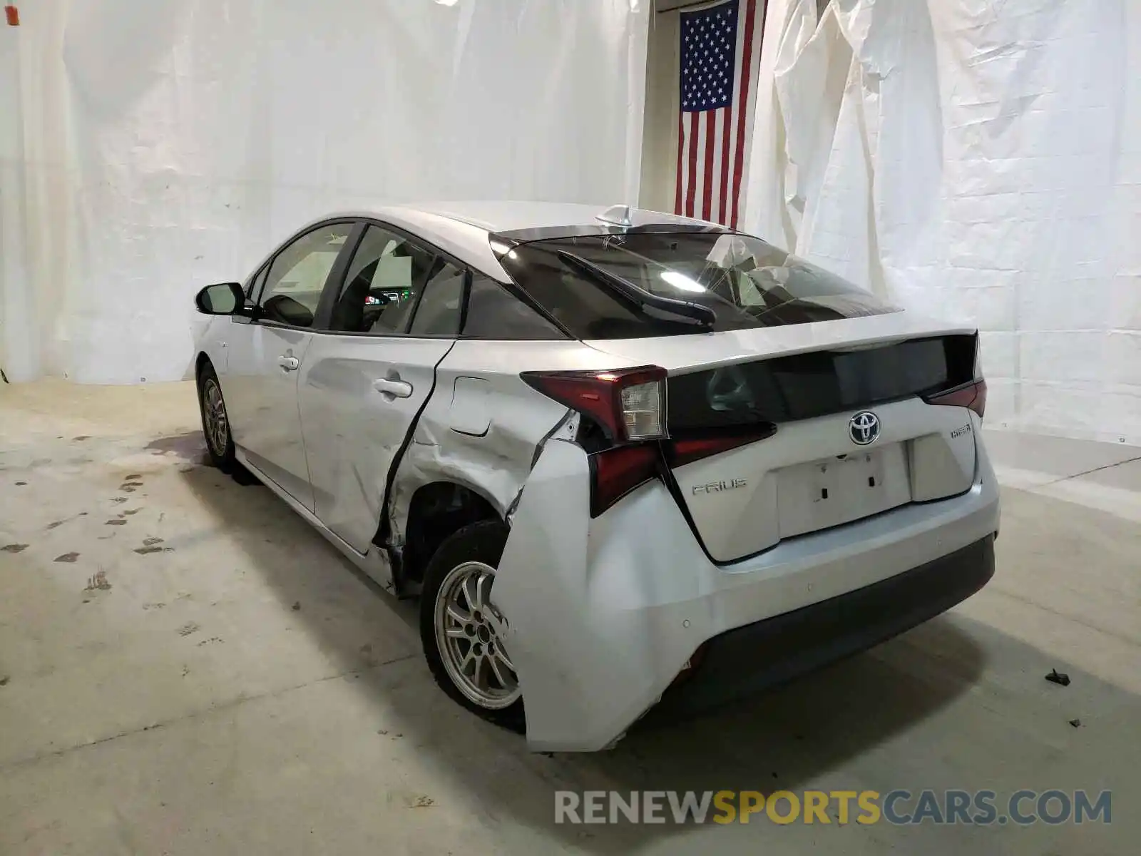 3 Фотография поврежденного автомобиля JTDKARFU4K3069344 TOYOTA PRIUS 2019