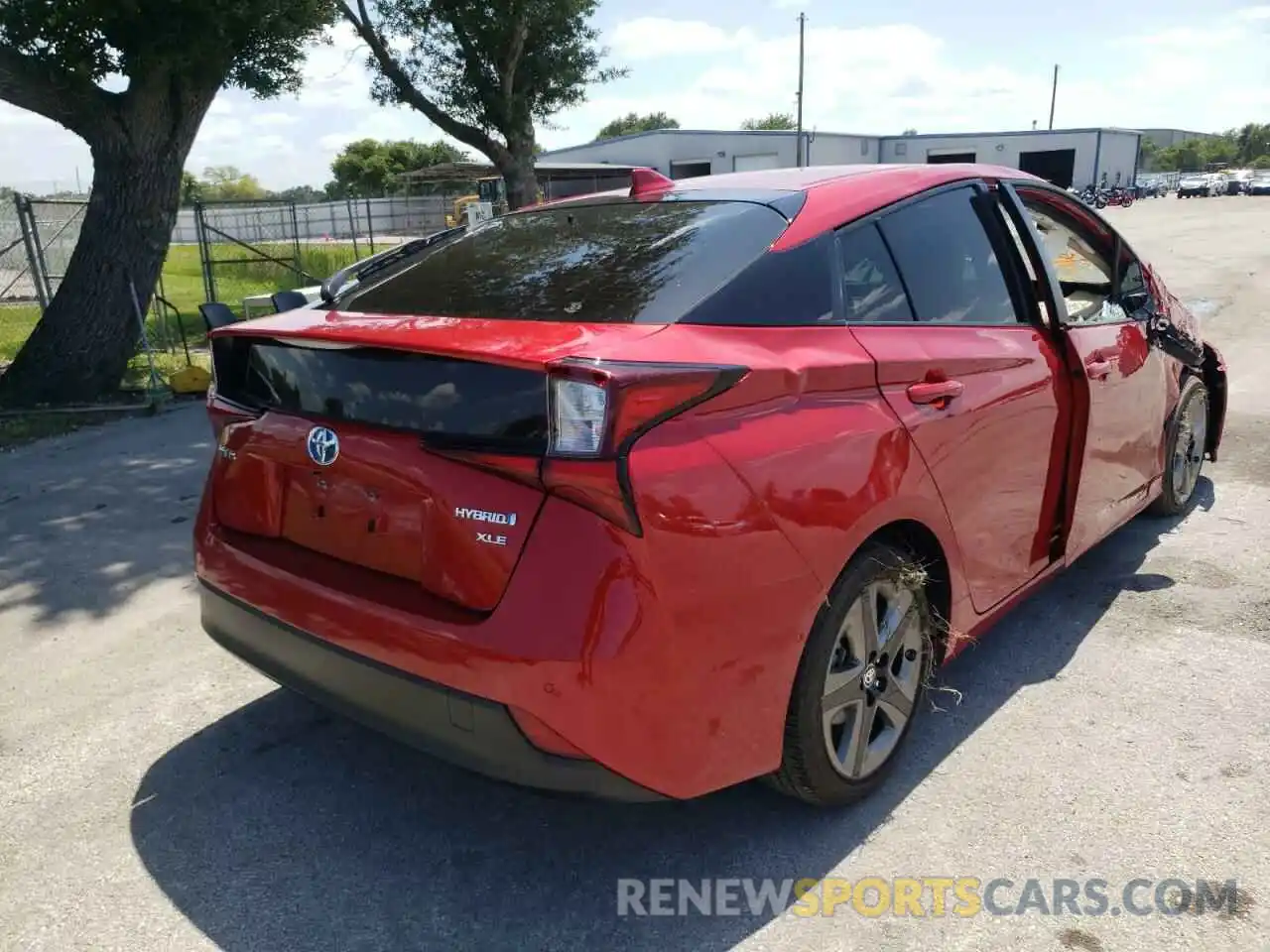 4 Фотография поврежденного автомобиля JTDKARFU4K3071272 TOYOTA PRIUS 2019