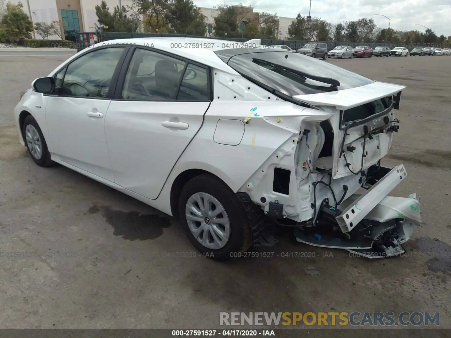 3 Фотография поврежденного автомобиля JTDKARFU4K3079792 TOYOTA PRIUS 2019