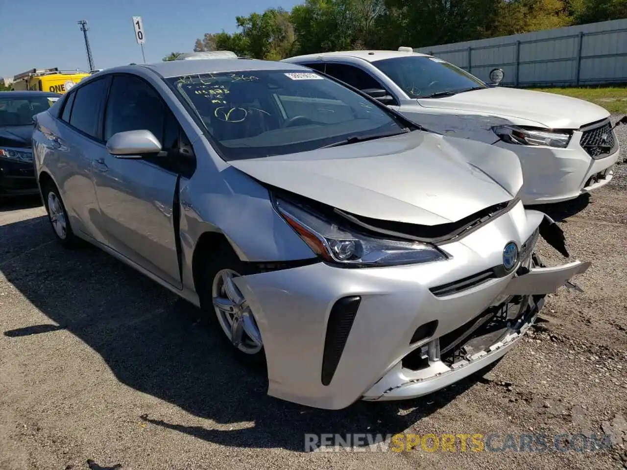 1 Photograph of a damaged car JTDKARFU4K3092557 TOYOTA PRIUS 2019