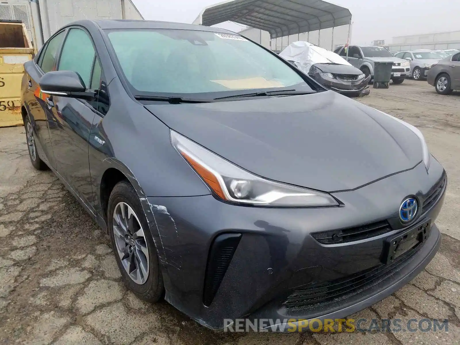 1 Фотография поврежденного автомобиля JTDKARFU4K3099055 TOYOTA PRIUS 2019