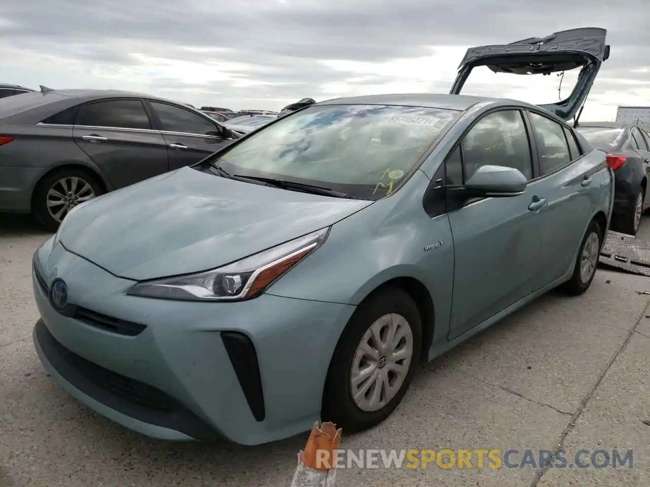 2 Photograph of a damaged car JTDKARFU4K3101225 TOYOTA PRIUS 2019