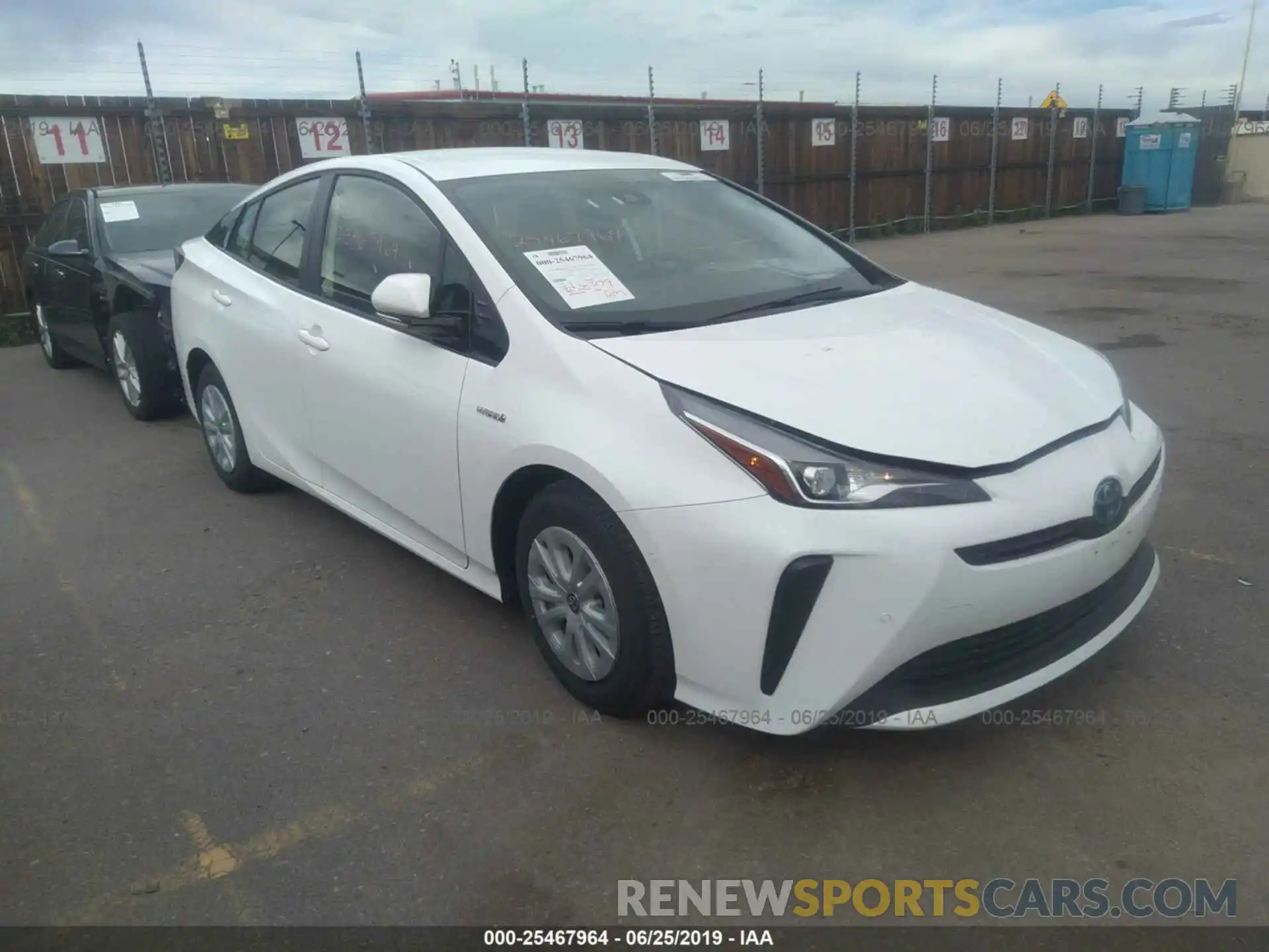 1 Photograph of a damaged car JTDKARFU5K3073886 TOYOTA PRIUS 2019