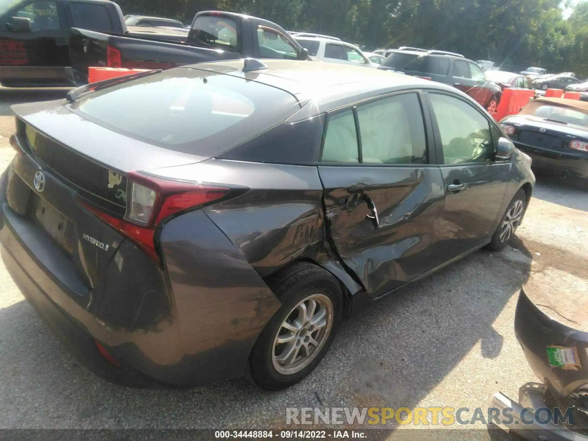 4 Photograph of a damaged car JTDKARFU5K3076240 TOYOTA PRIUS 2019