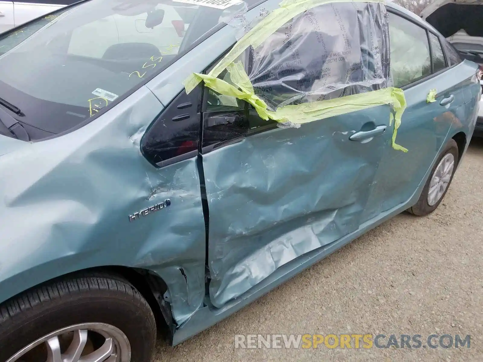 10 Photograph of a damaged car JTDKARFU5K3087612 TOYOTA PRIUS 2019