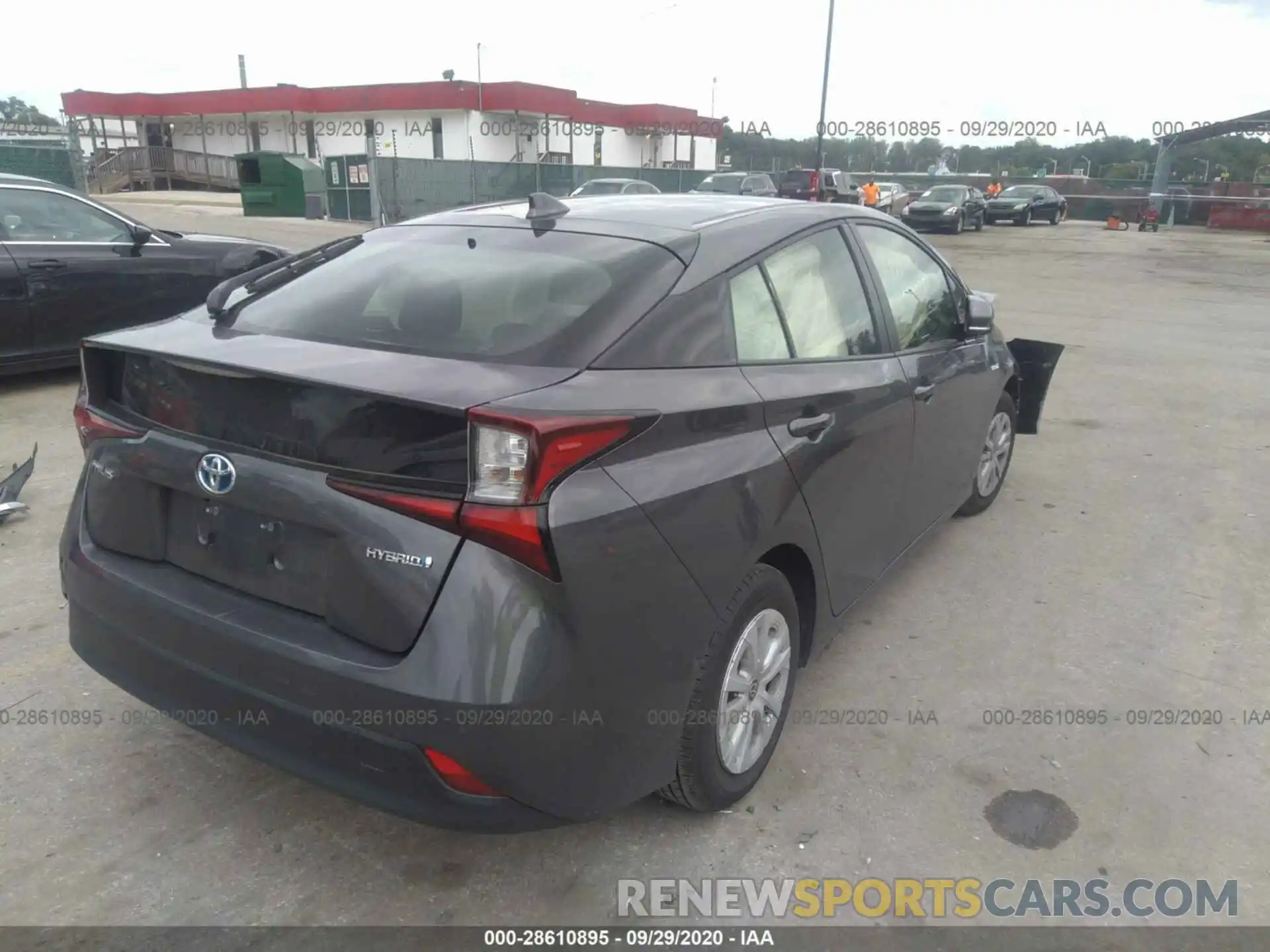 4 Фотография поврежденного автомобиля JTDKARFU5K3089263 TOYOTA PRIUS 2019