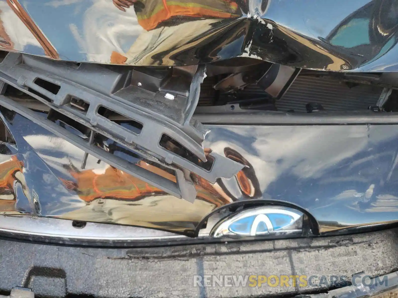 9 Photograph of a damaged car JTDKARFU5K3093040 TOYOTA PRIUS 2019