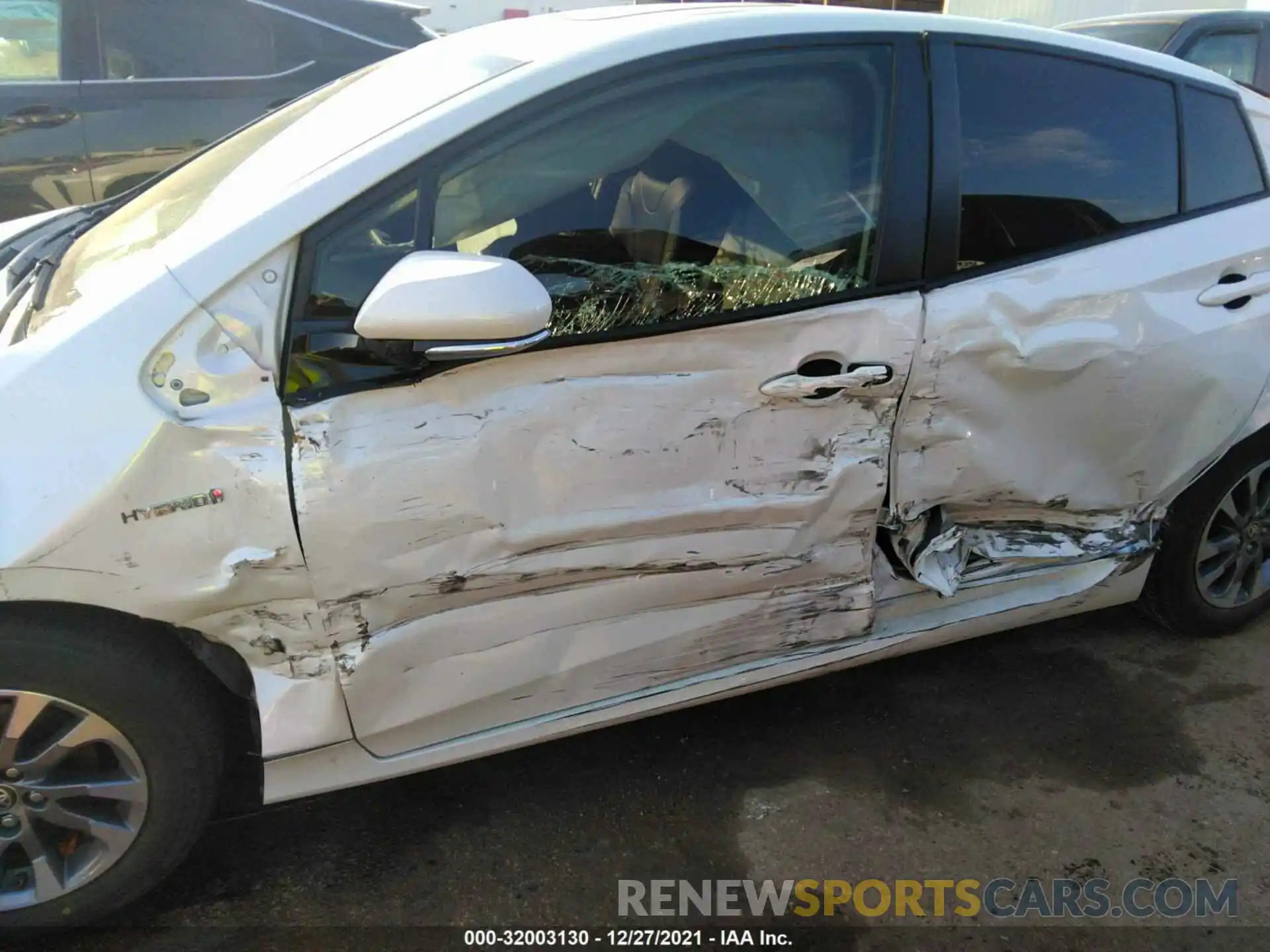 6 Photograph of a damaged car JTDKARFU6K3076361 TOYOTA PRIUS 2019