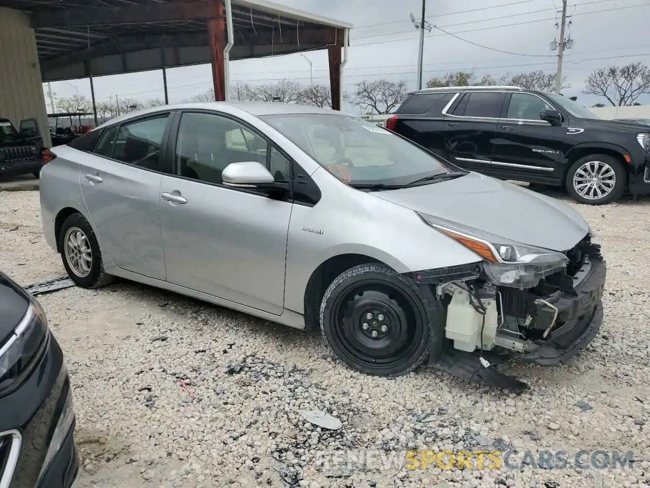 4 Фотография поврежденного автомобиля JTDKARFU6K3077980 TOYOTA PRIUS 2019