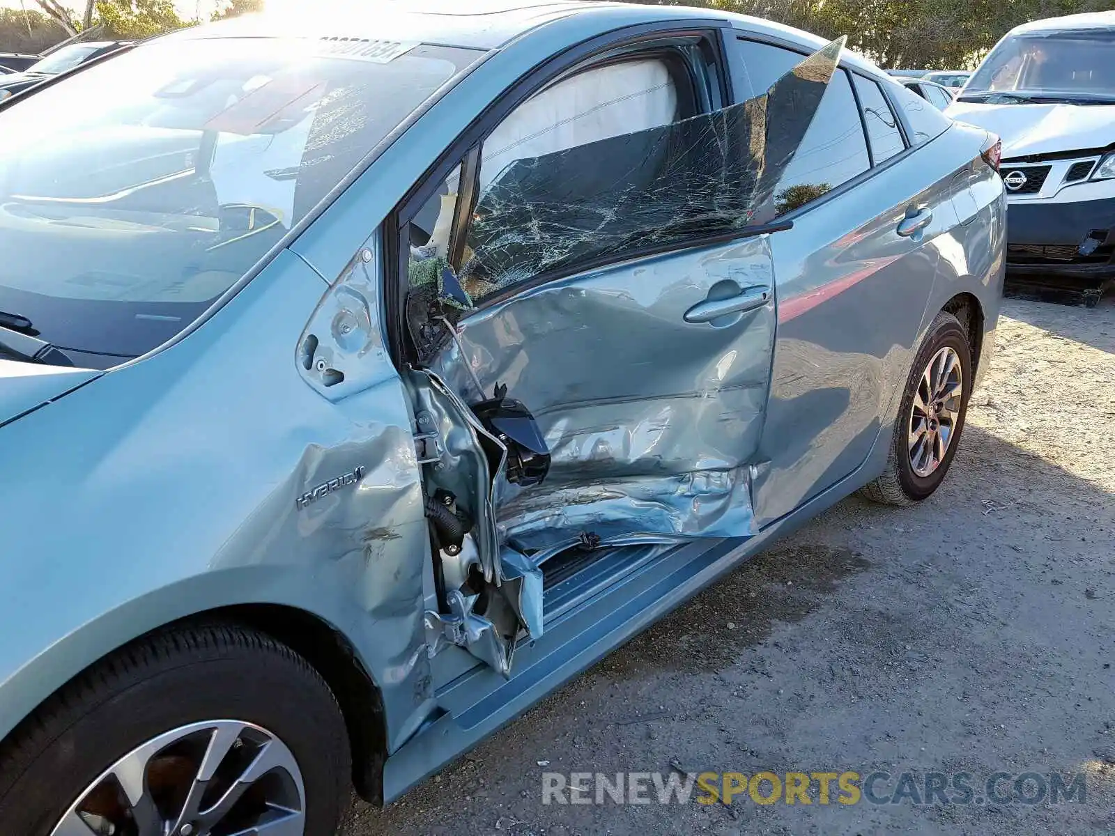 10 Photograph of a damaged car JTDKARFU6K3081575 TOYOTA PRIUS 2019