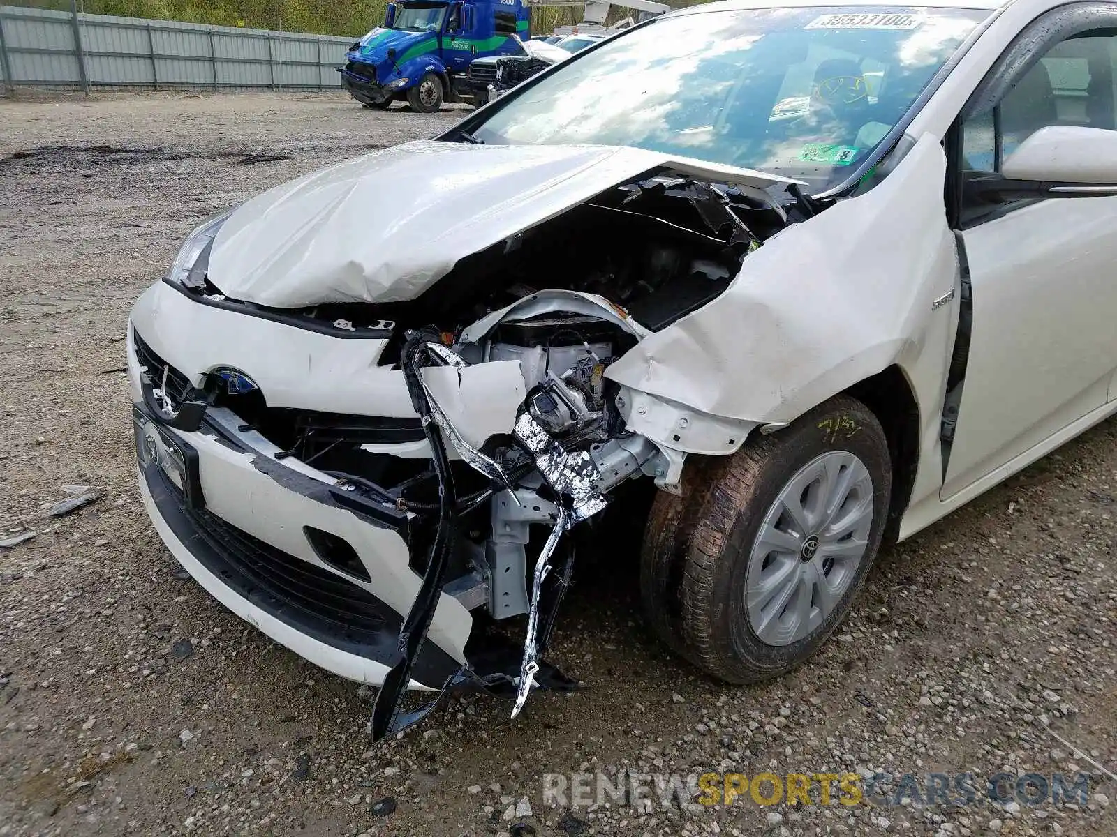 9 Фотография поврежденного автомобиля JTDKARFU6K3097923 TOYOTA PRIUS 2019