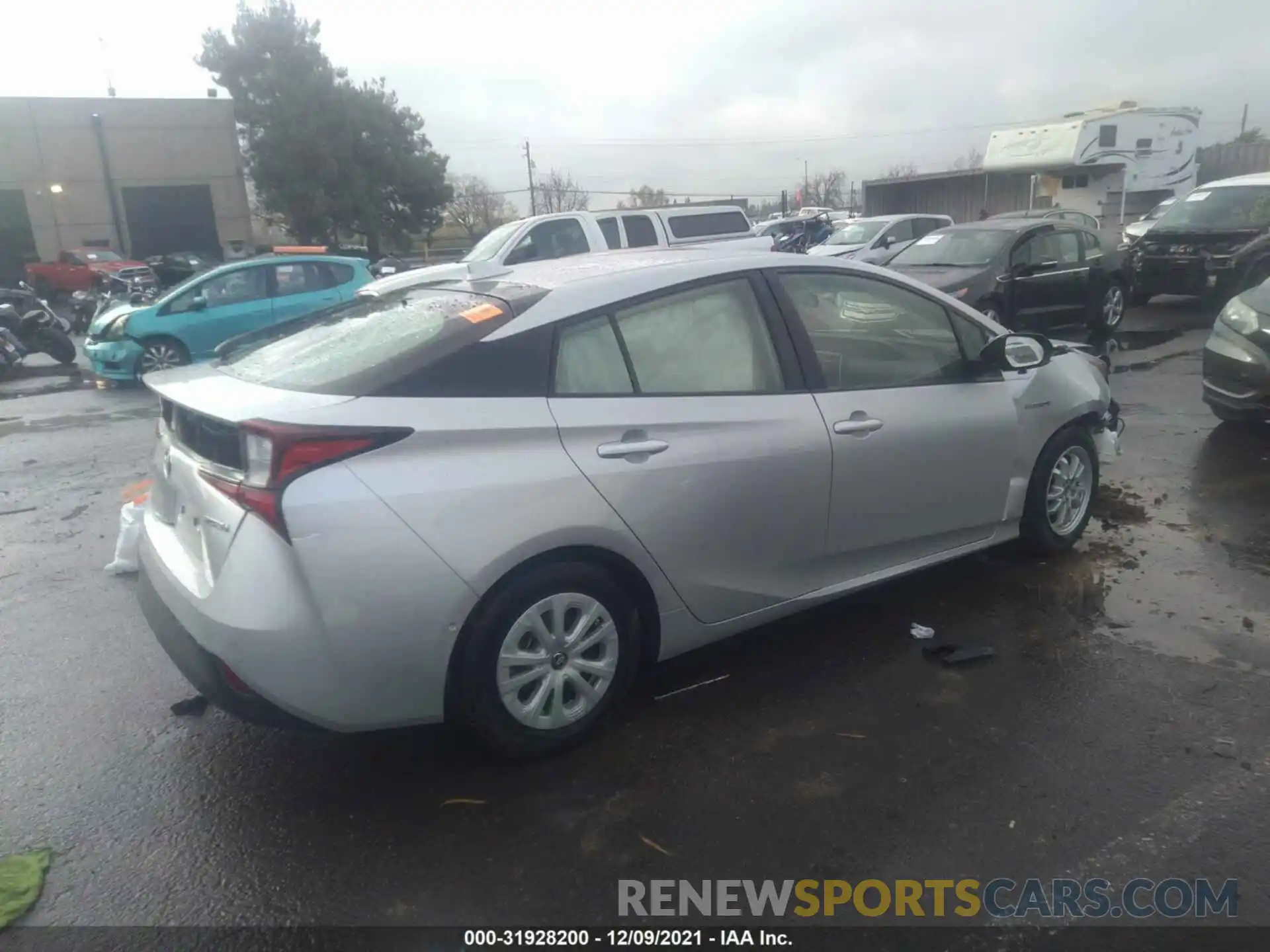 4 Photograph of a damaged car JTDKARFU7K3070181 TOYOTA PRIUS 2019