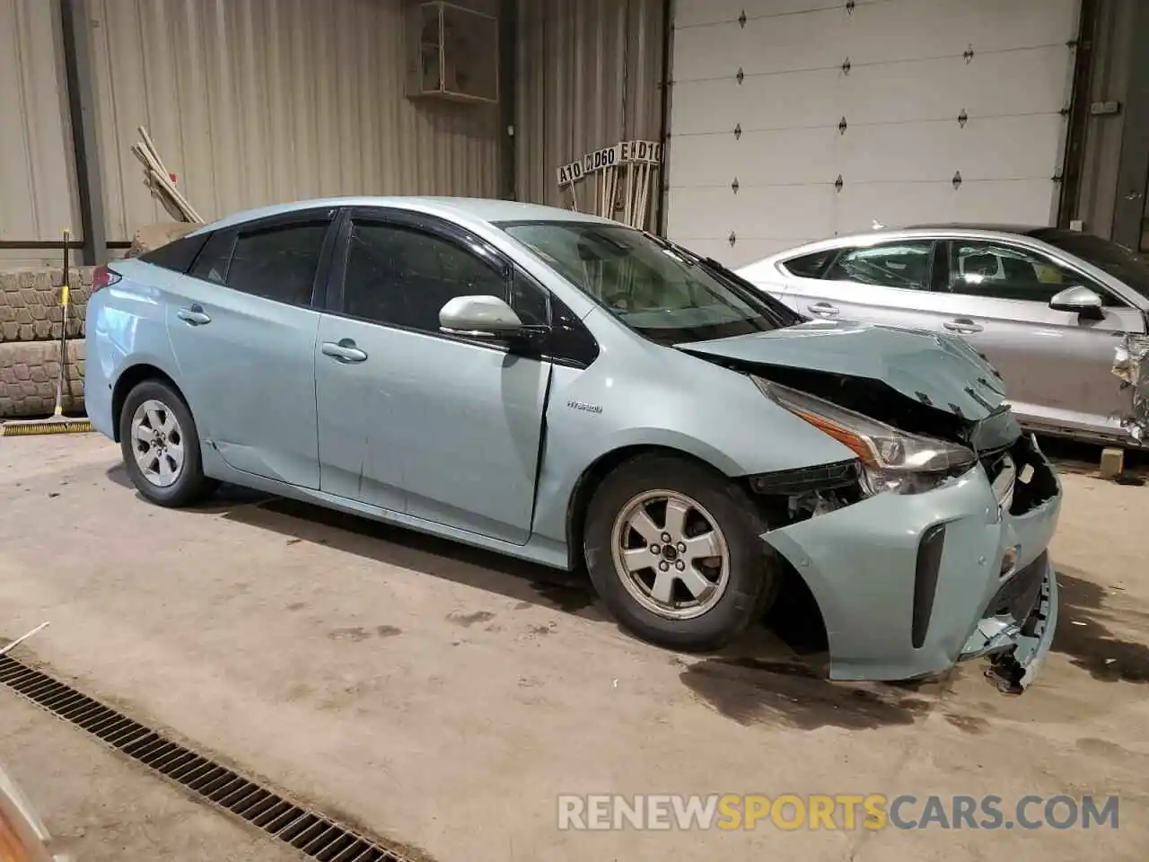 4 Фотография поврежденного автомобиля JTDKARFU7K3074439 TOYOTA PRIUS 2019