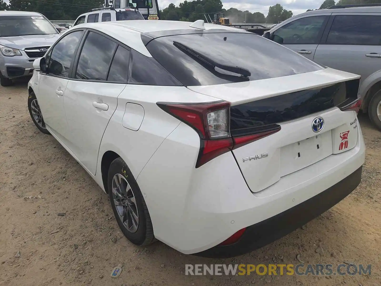 3 Фотография поврежденного автомобиля JTDKARFU7K3083125 TOYOTA PRIUS 2019