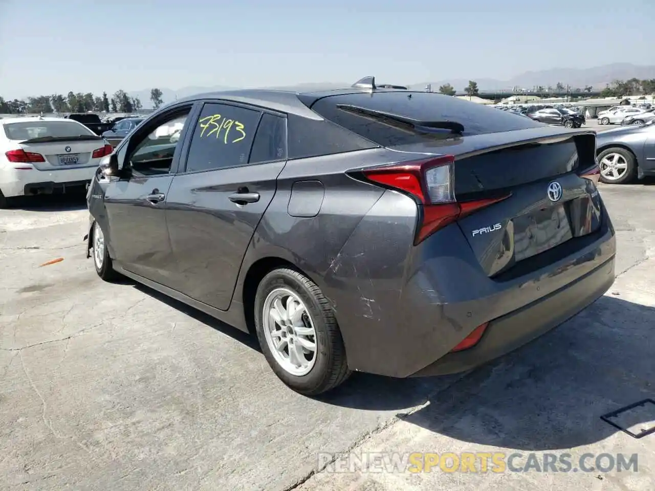 3 Фотография поврежденного автомобиля JTDKARFU7K3088017 TOYOTA PRIUS 2019