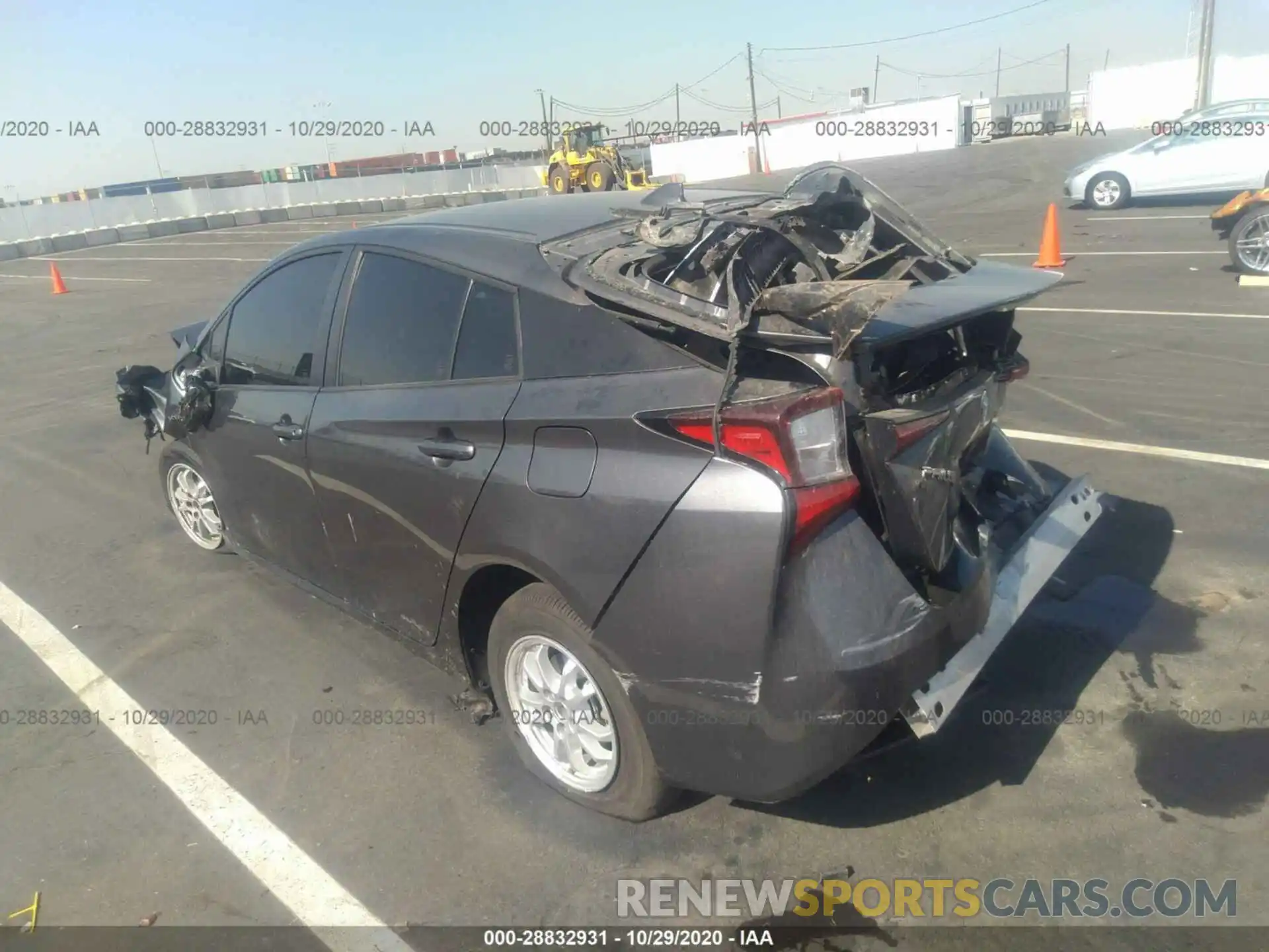 3 Фотография поврежденного автомобиля JTDKARFU7K3089586 TOYOTA PRIUS 2019