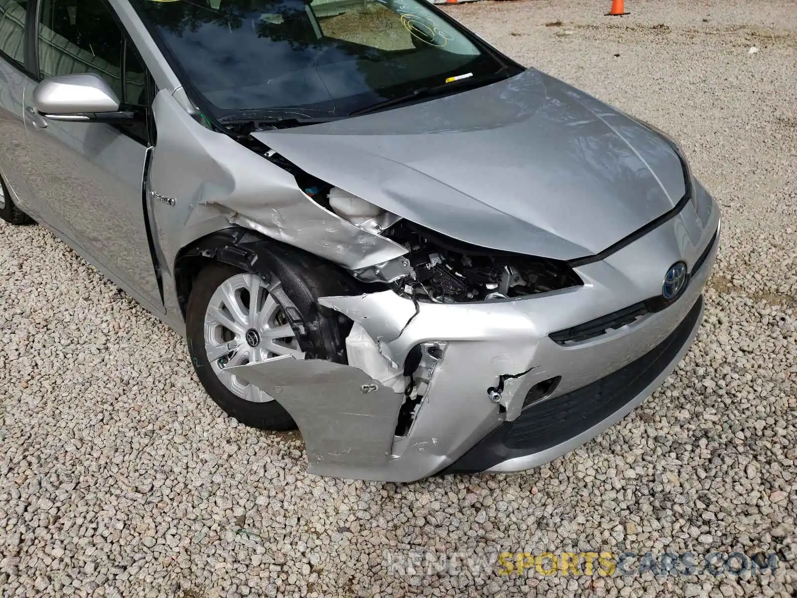 9 Фотография поврежденного автомобиля JTDKARFU7K3095842 TOYOTA PRIUS 2019