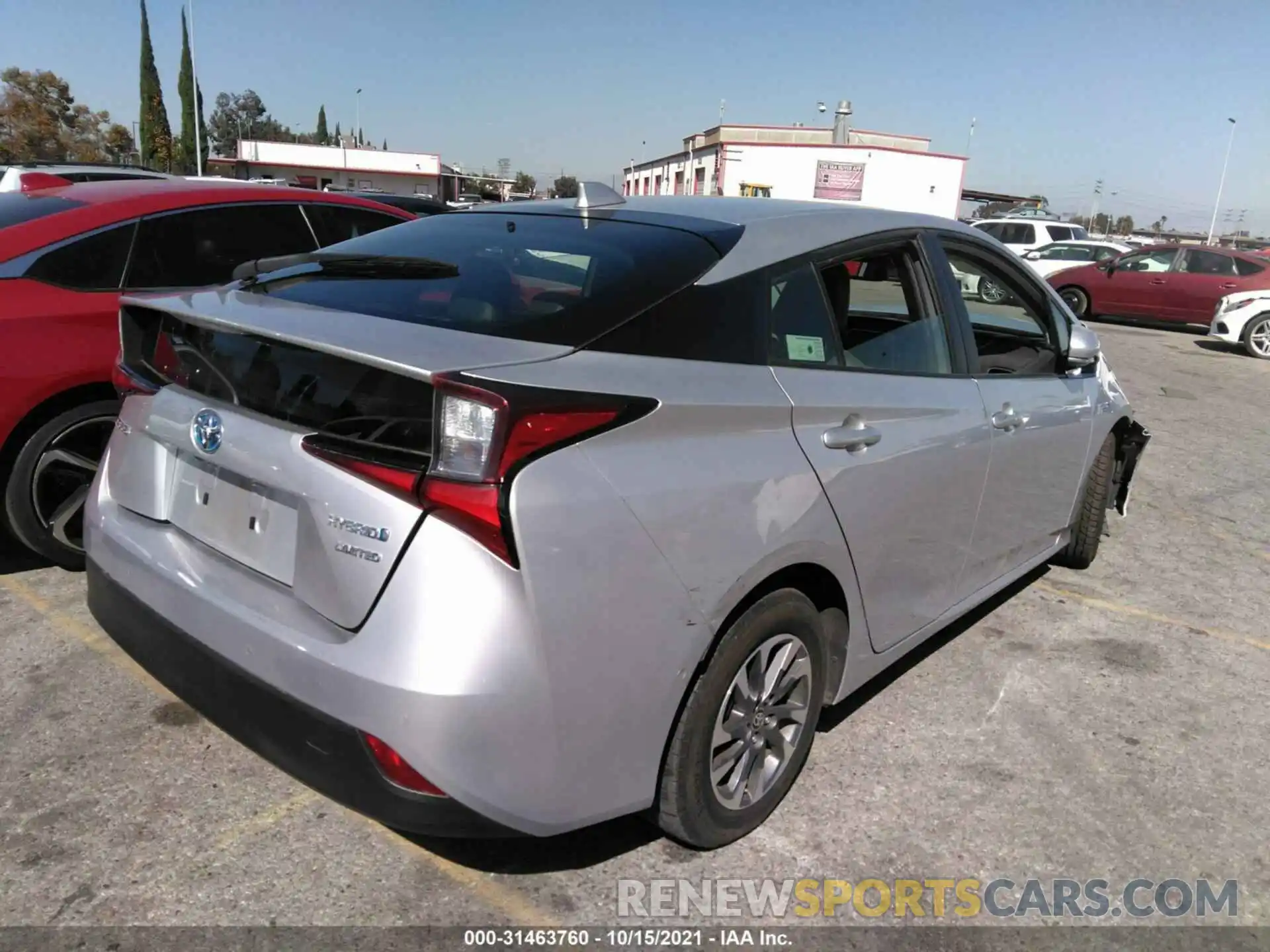 4 Фотография поврежденного автомобиля JTDKARFU7K3099020 TOYOTA PRIUS 2019