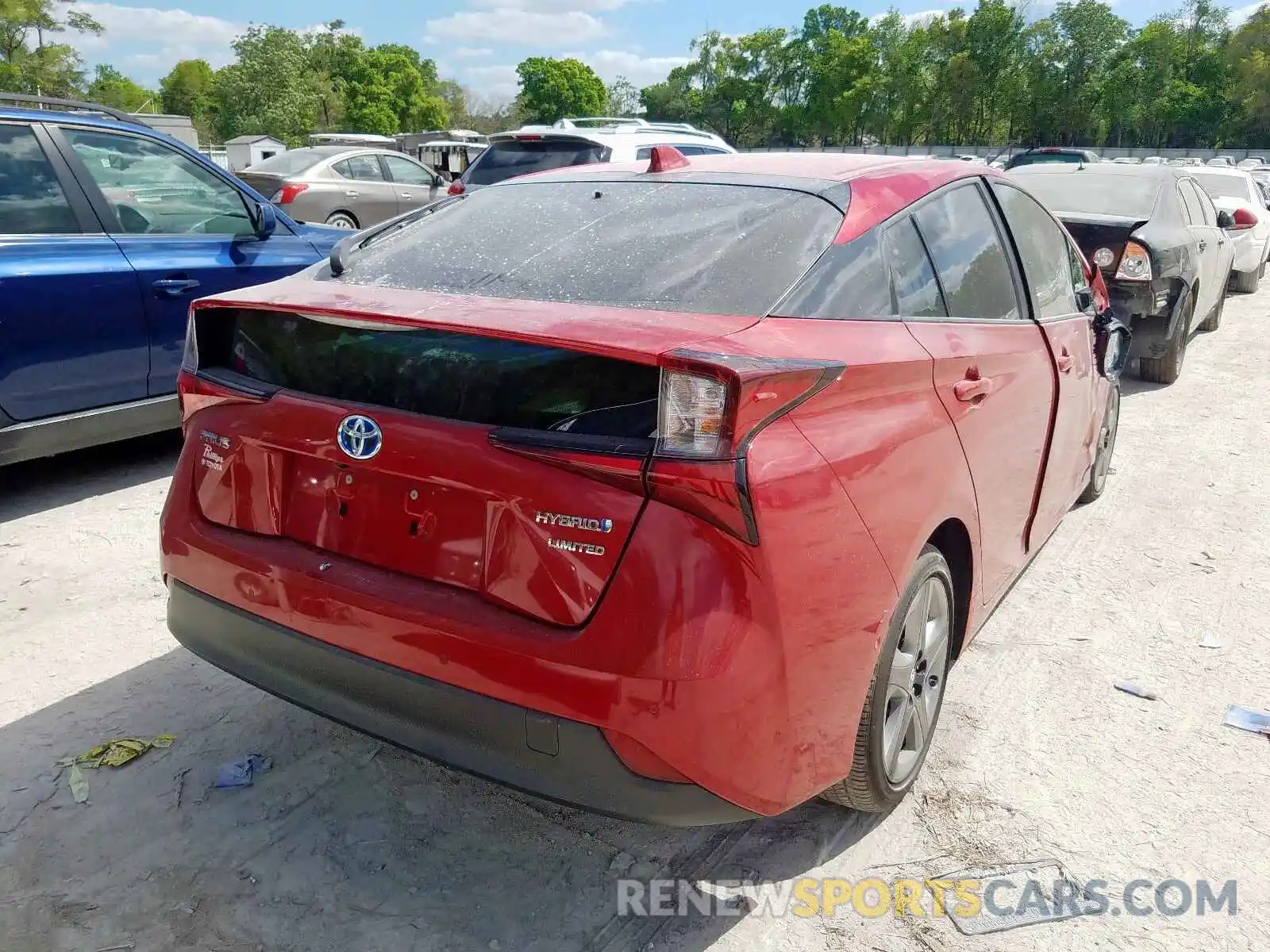 4 Фотография поврежденного автомобиля JTDKARFU8K3073705 TOYOTA PRIUS 2019