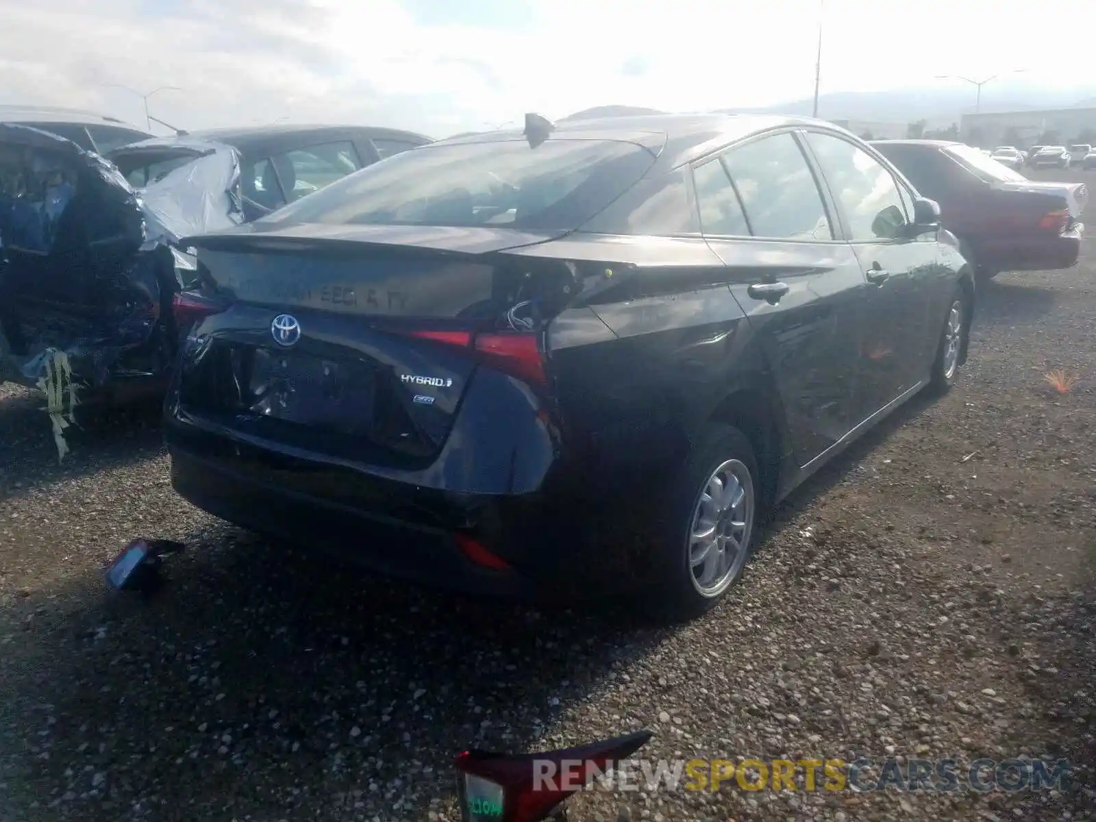 4 Фотография поврежденного автомобиля JTDKARFU8K3074045 TOYOTA PRIUS 2019