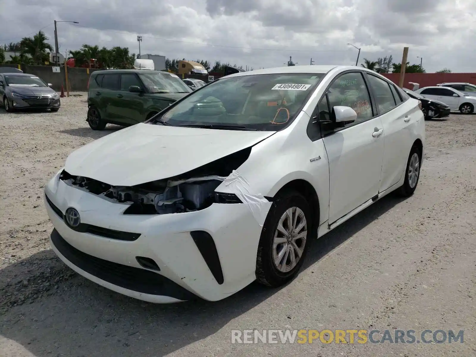 2 Фотография поврежденного автомобиля JTDKARFU8K3089385 TOYOTA PRIUS 2019