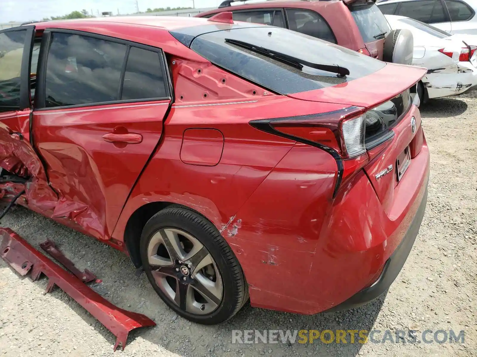 9 Photograph of a damaged car JTDKARFU8K3089399 TOYOTA PRIUS 2019