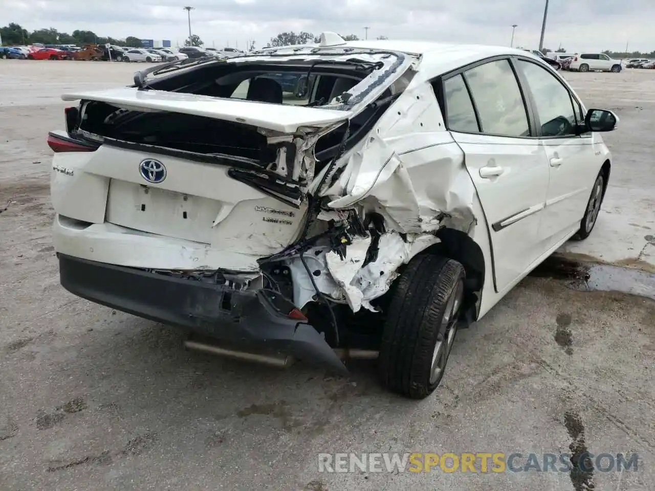 4 Photograph of a damaged car JTDKARFU8K3091119 TOYOTA PRIUS 2019