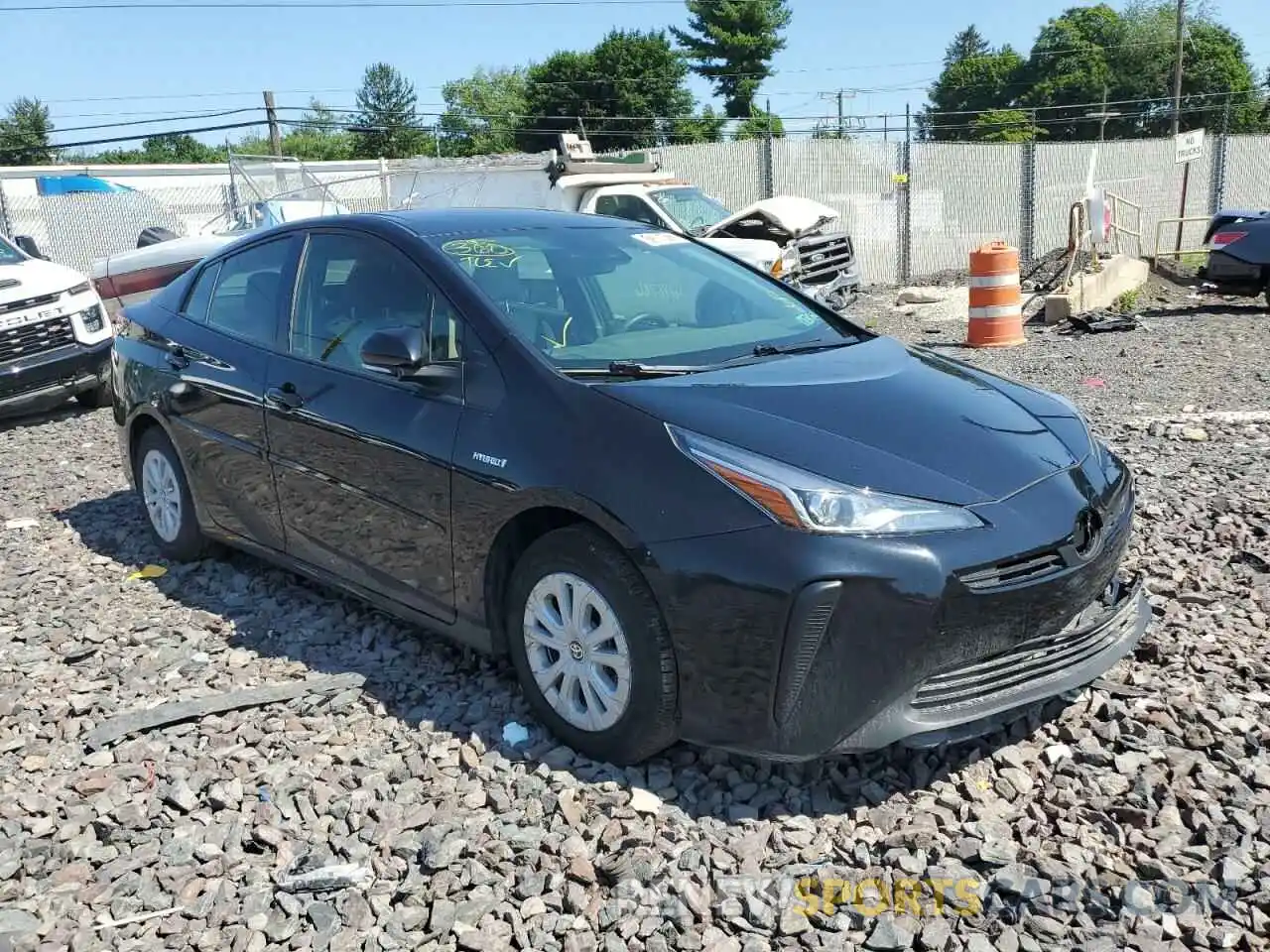 1 Фотография поврежденного автомобиля JTDKARFU8K3096157 TOYOTA PRIUS 2019