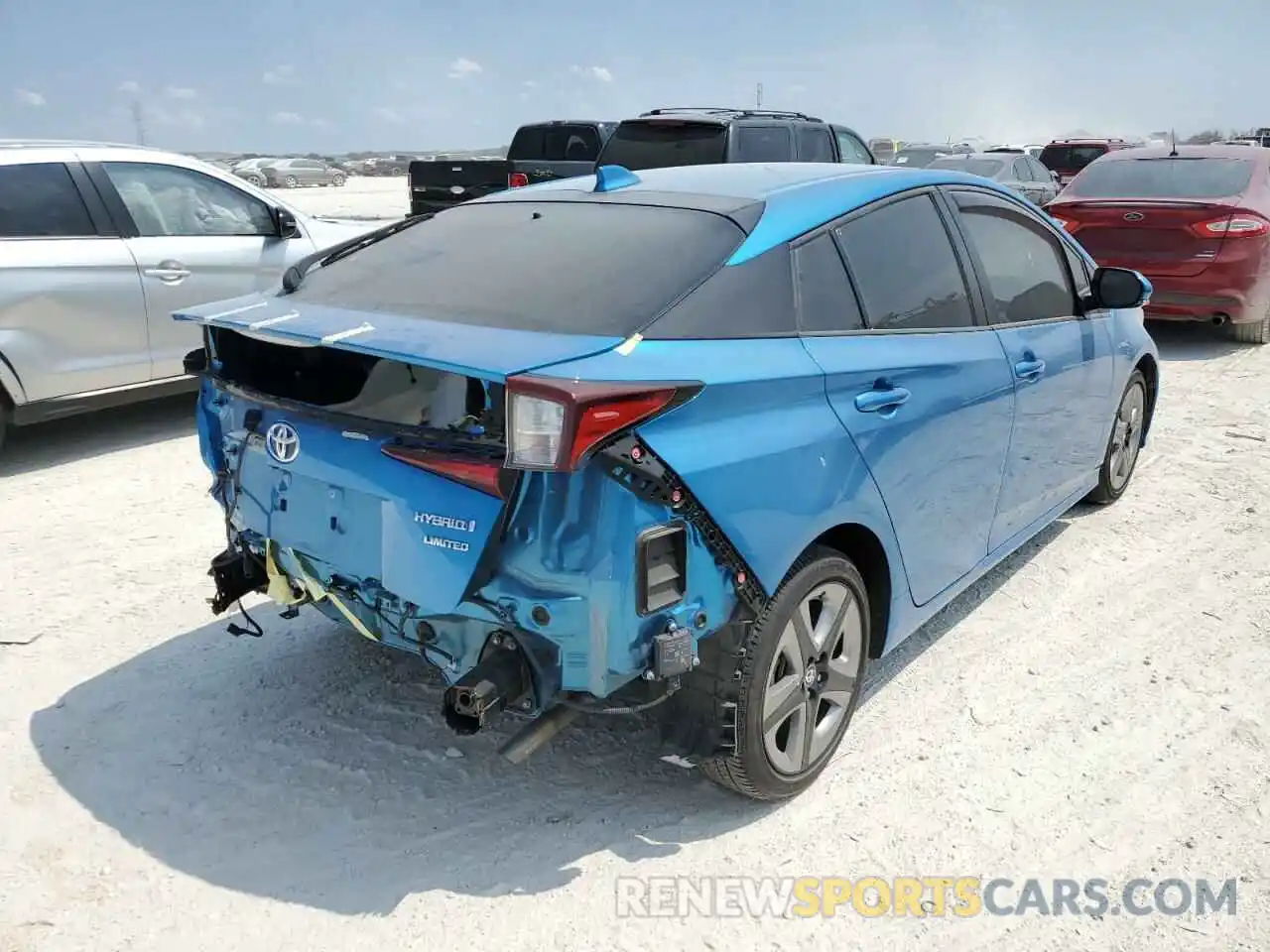 4 Фотография поврежденного автомобиля JTDKARFU8K3098006 TOYOTA PRIUS 2019