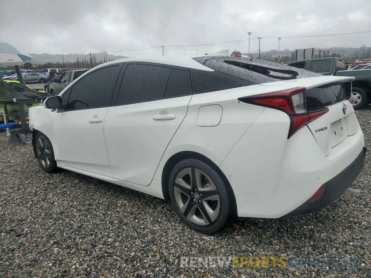 2 Фотография поврежденного автомобиля JTDKARFU9K3071512 TOYOTA PRIUS 2019