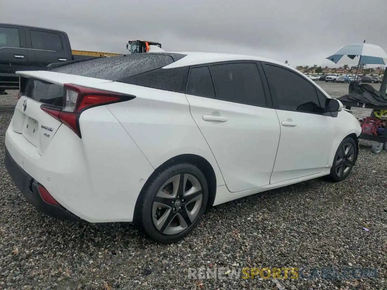 3 Фотография поврежденного автомобиля JTDKARFU9K3071512 TOYOTA PRIUS 2019