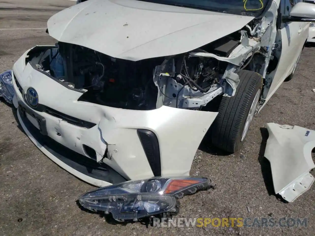 9 Photograph of a damaged car JTDKARFU9K3081229 TOYOTA PRIUS 2019