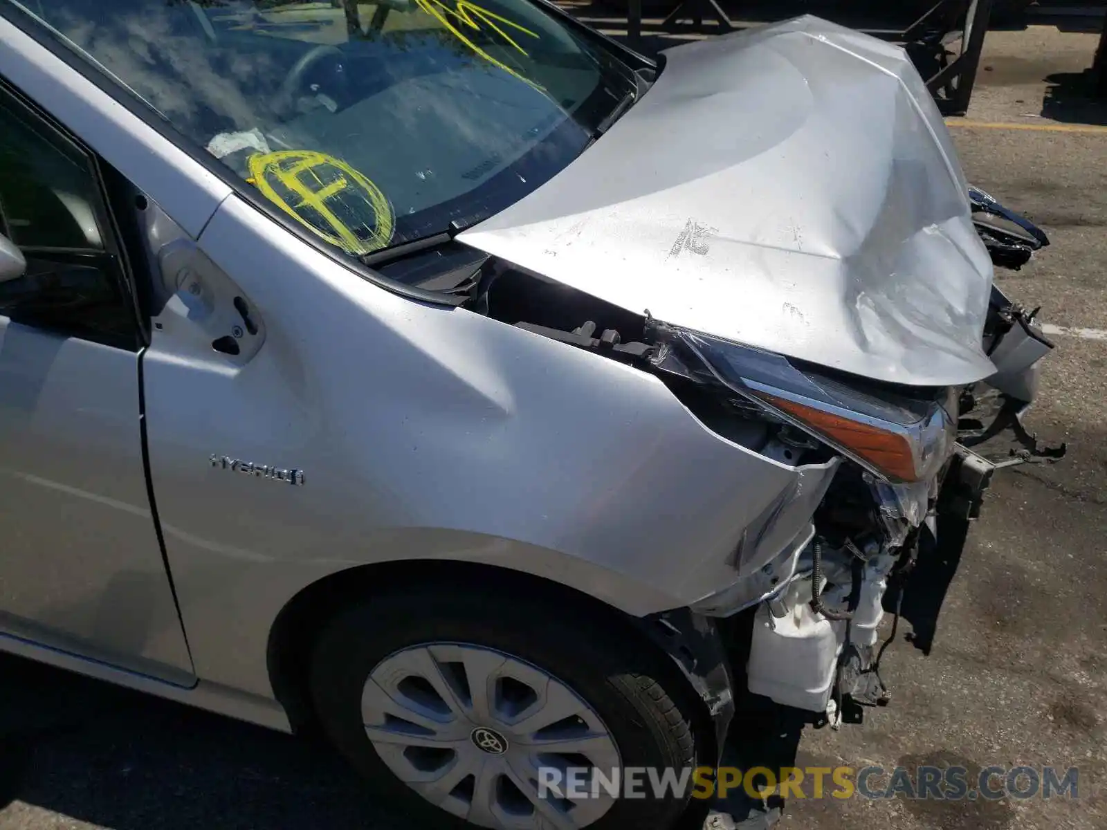 9 Photograph of a damaged car JTDKARFU9K3081442 TOYOTA PRIUS 2019