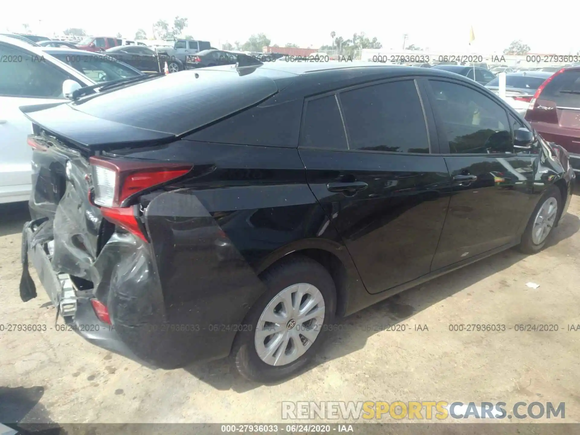 4 Фотография поврежденного автомобиля JTDKARFU9K3087368 TOYOTA PRIUS 2019