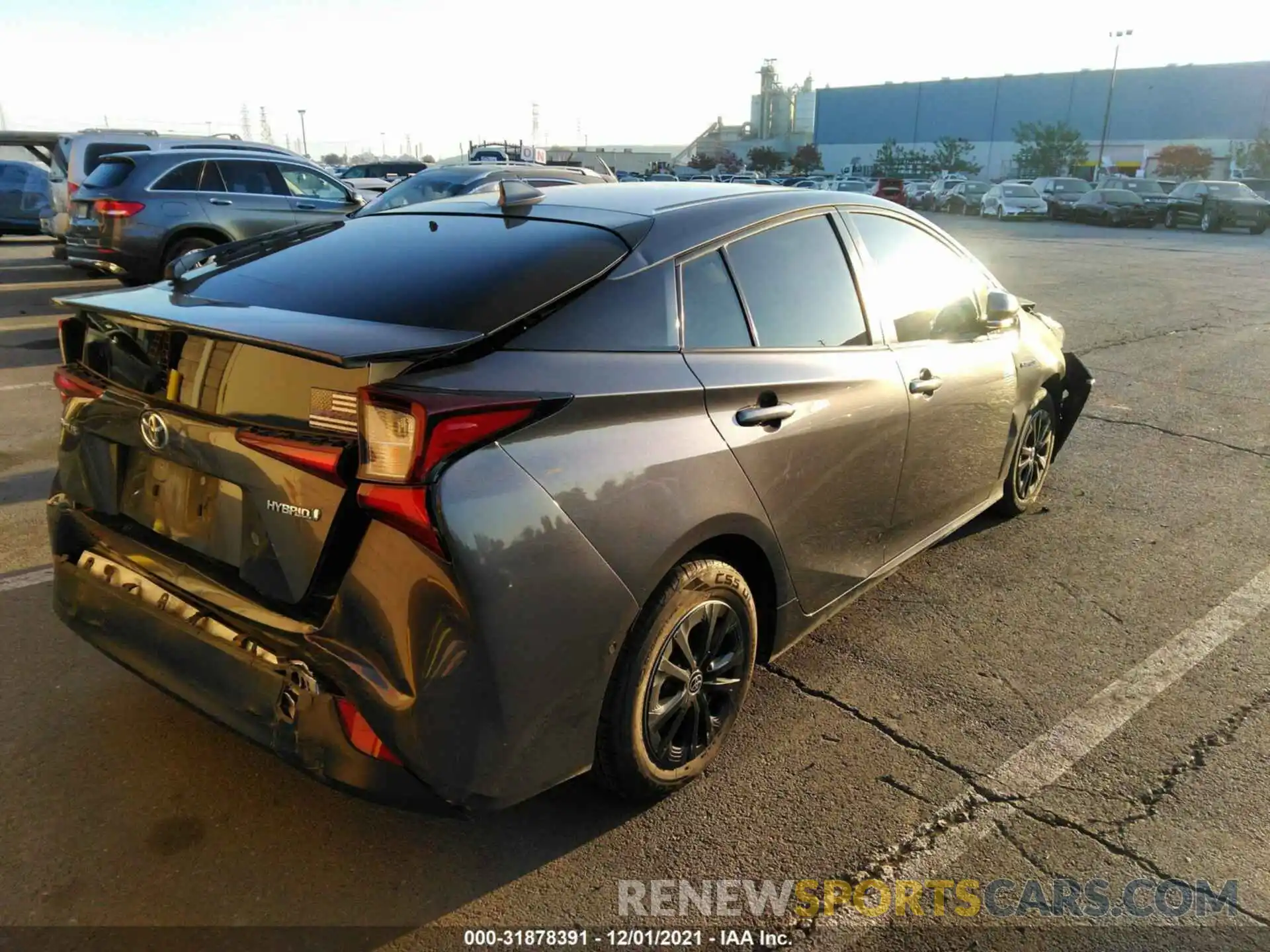 4 Фотография поврежденного автомобиля JTDKARFU9K3093820 TOYOTA PRIUS 2019