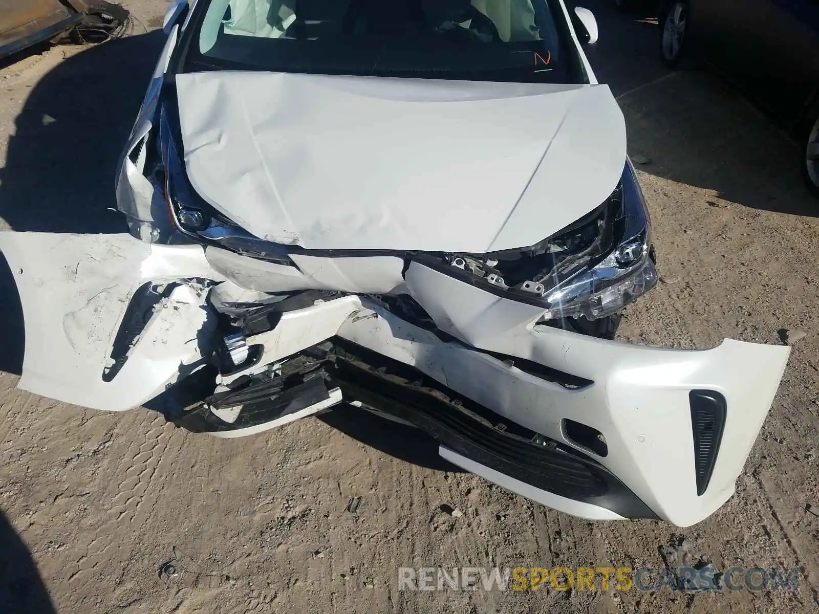 7 Фотография поврежденного автомобиля JTDKARFUXK3068599 TOYOTA PRIUS 2019