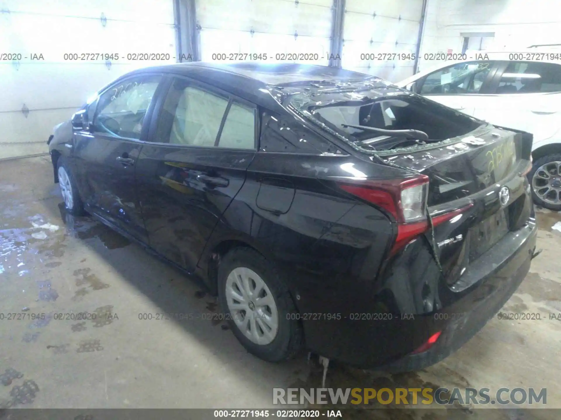 3 Фотография поврежденного автомобиля JTDKARFUXK3070451 TOYOTA PRIUS 2019