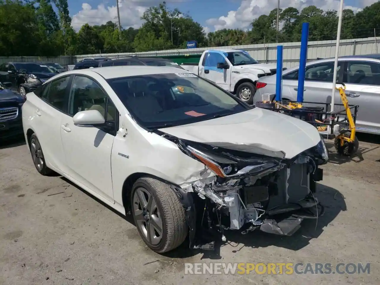 1 Photograph of a damaged car JTDKARFUXK3087640 TOYOTA PRIUS 2019