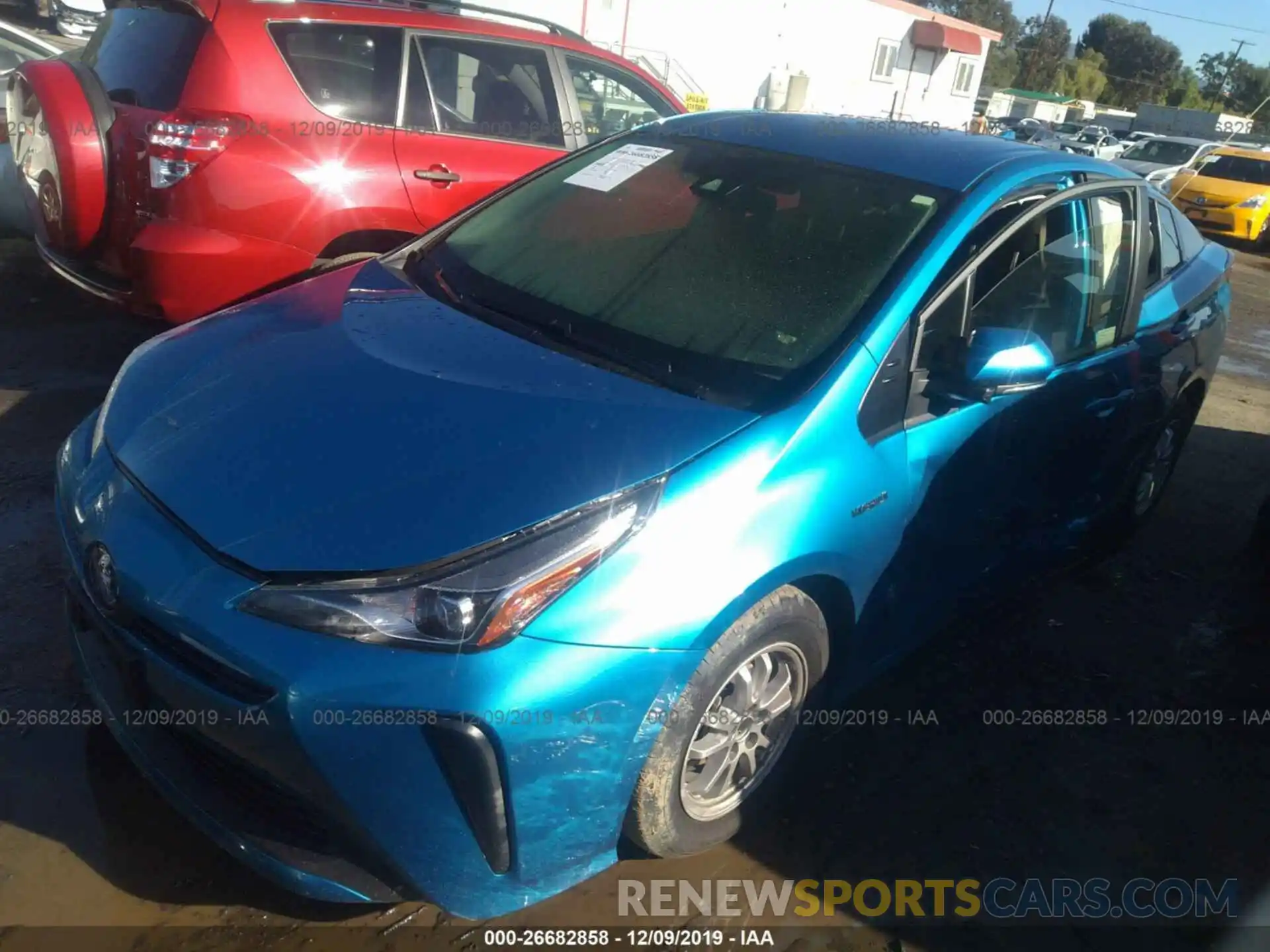 2 Фотография поврежденного автомобиля JTDKARFUXK3092997 TOYOTA PRIUS 2019