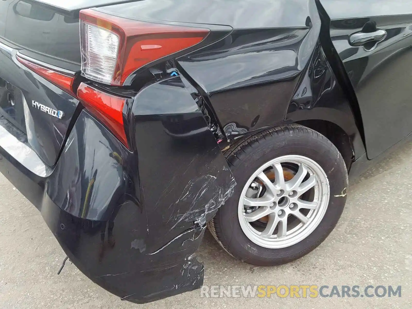 9 Photograph of a damaged car JTDKARFUXK3095883 TOYOTA PRIUS 2019