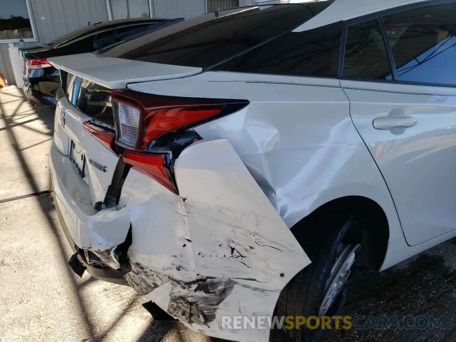 9 Photograph of a damaged car JTDKARFUXK3096323 TOYOTA PRIUS 2019