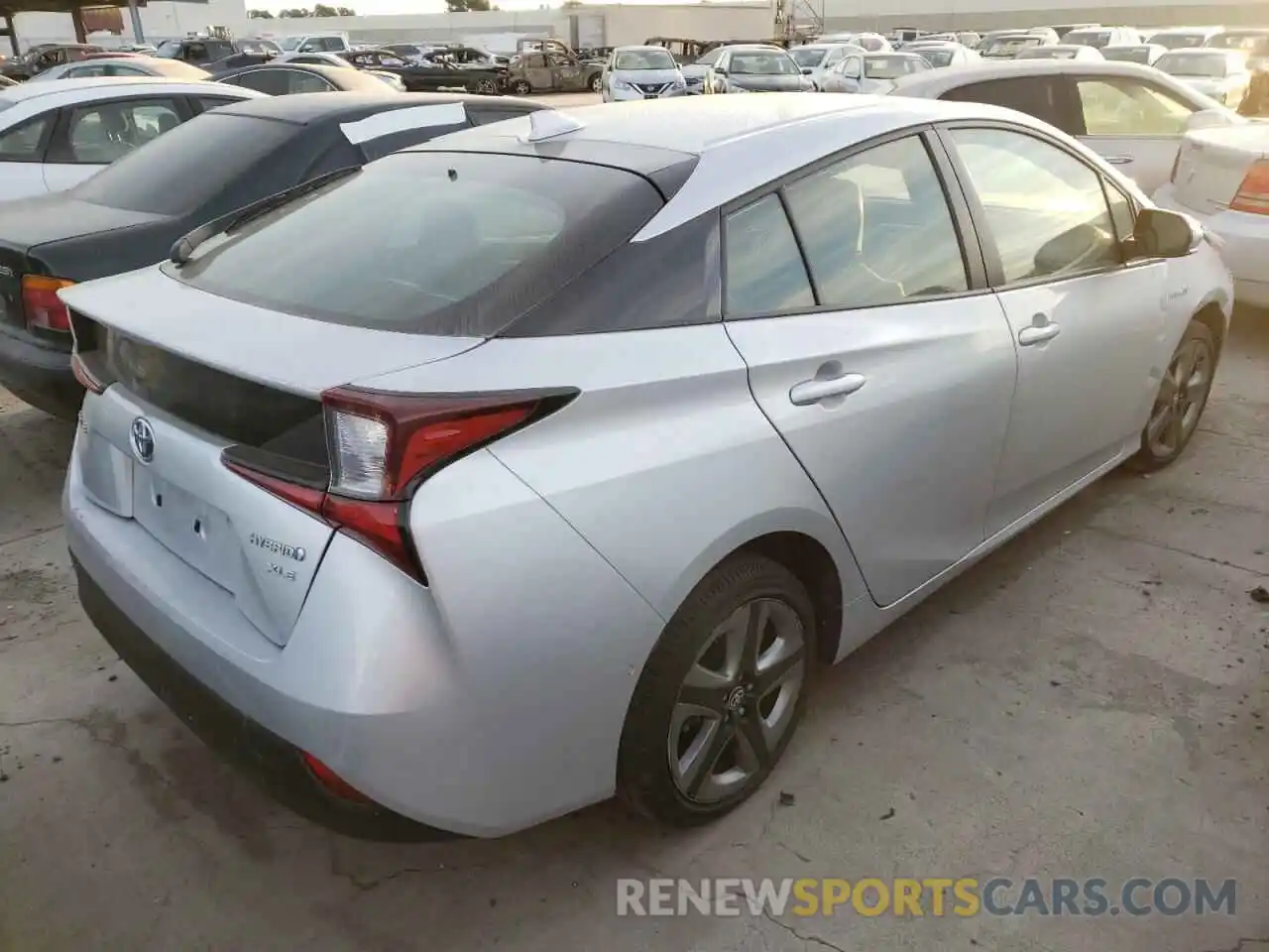 4 Фотография поврежденного автомобиля JTDKARFUXK3097830 TOYOTA PRIUS 2019