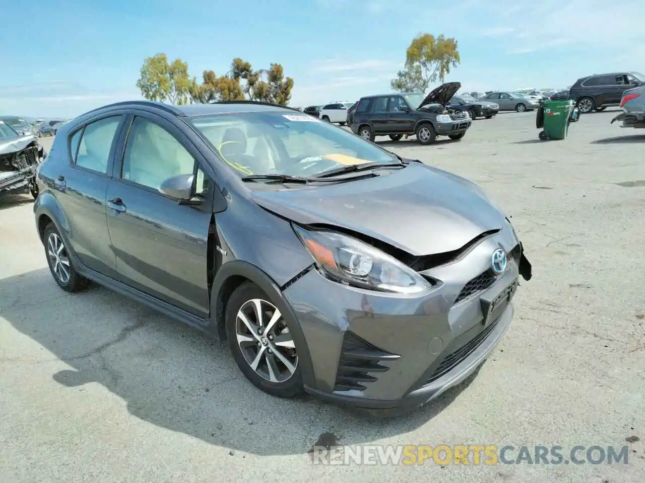 1 Photograph of a damaged car JTDKDTB33K1623843 TOYOTA PRIUS 2019