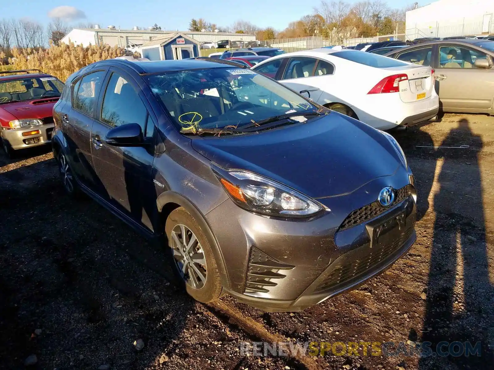 1 Photograph of a damaged car JTDKDTB36K1620368 TOYOTA PRIUS 2019