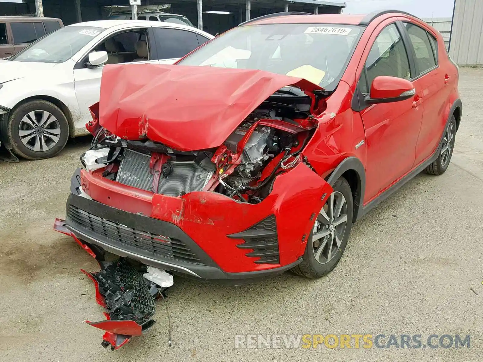 2 Фотография поврежденного автомобиля JTDKDTB38K1620226 TOYOTA PRIUS 2019